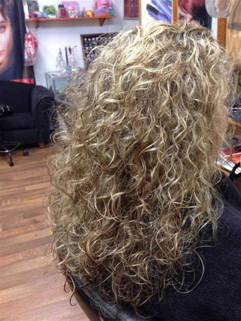 Gorgeous Loose Curl Perm Another View Permed Hairstyles Long Hair Styles Long Hair Perm