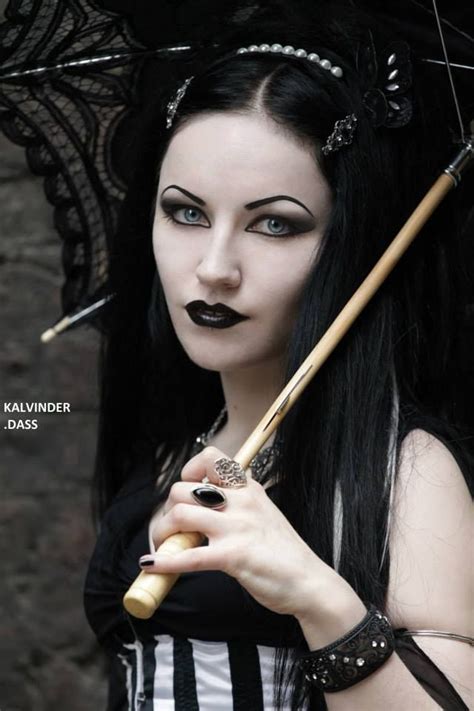 pin by lord veil on goth steam post apocalyptique metal tribale gothic fashion goth beauty goth