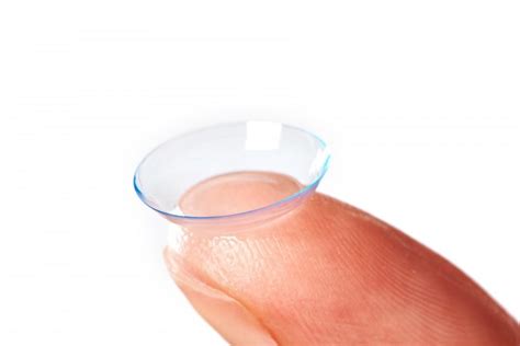 7 Tips For First Time Contact Lens Wearers Wolchok Eye Associates Pa