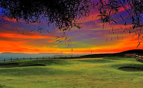 Scenic Golf Course Wallpaper Wallpapersafari