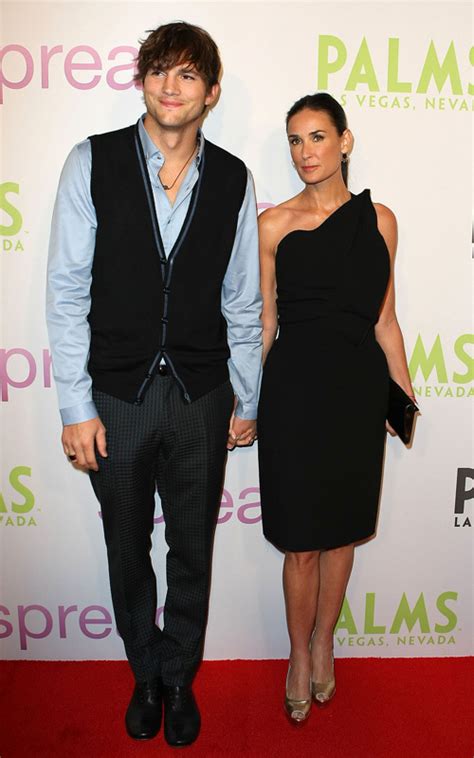 ashton kutcher and demi moore at the las vegas screening of spread celebrity couples photo