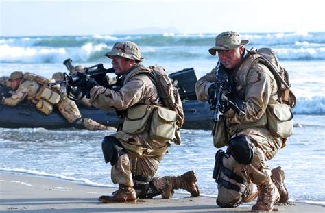 Navy Seals Vs Marines 4 Major Differences Between The 2