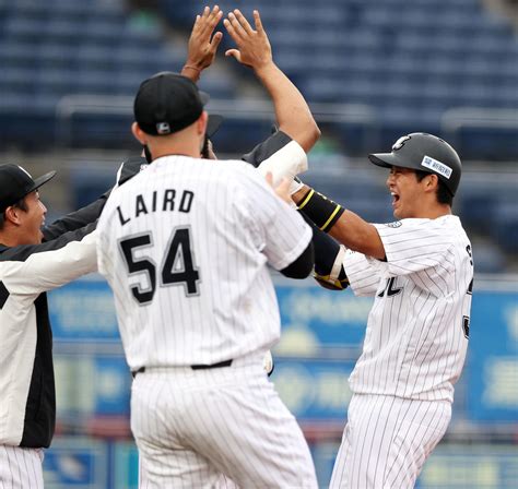 Copyright © 2021 カラオケうたてん all rights reserved. ロッテ・ドラ2佐藤決めた!代打サヨナラプロ初安打 - プロ野球 ...