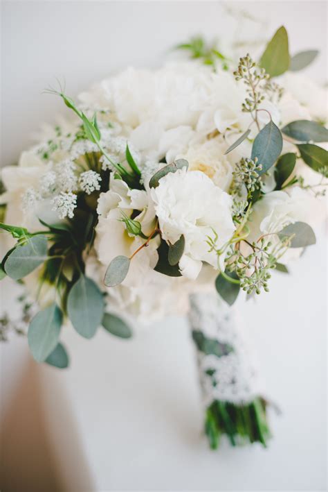 But as time went on and my hobby turned into a business, having a steady supply of the right kind of ingredients became tricky. Loose, Textured Bridal Bouquet