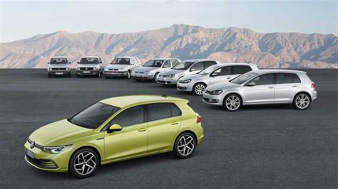 mk 8 volkswagen golf debuts with loads of tech while still possessing that signature profile