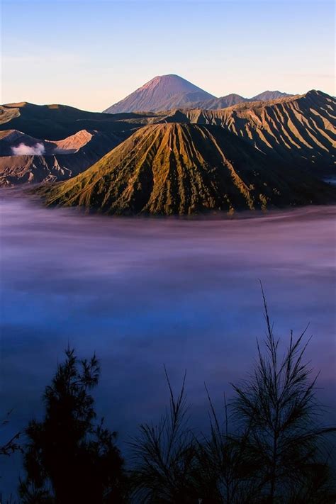 Wallpaper Indonesia Java Volcano Tengger Morning Fog 1920x1200 Hd