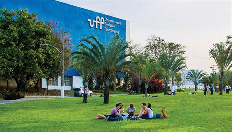 Universidade Federal Fluminense AULP