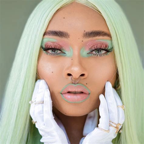 As one of the leaders in temporary color, manic panic's selection is practically incomparable. 7 Products to Help You Enjoy a Cool Yet Temporary Hair ...