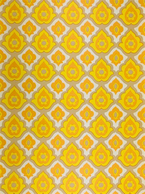 Download Vibrant Yellow Geometric Pattern Wallpaper