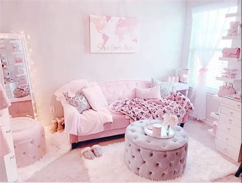 28 Pink Decor Ideas For The Home
