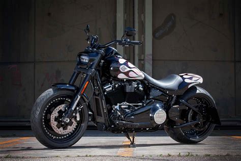 Harley Davidson Fat Bob Custom Sports Hot Rod Vibes And A Flame Livery