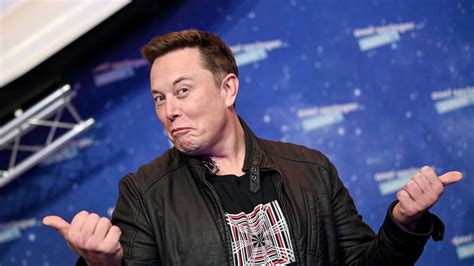 Not only did the spacex founder call founding a rocket company one of the dumbest and hardest wa. Elon Musk: Tesla-Chef zieht um - wird der Multimilliardär ...
