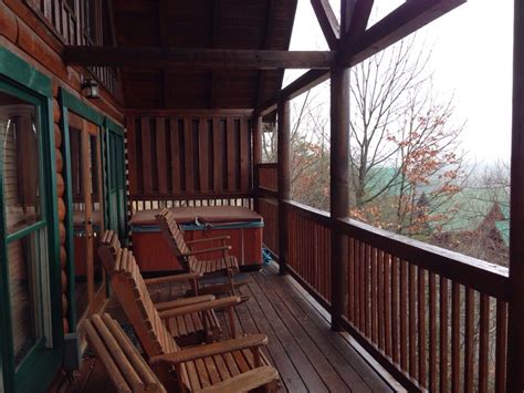 Close to all attractions, dollywood, restaurants, hiking trails, shopping, gatlinburg, national park and more. Sherwood Forest Resort Cabin Rentals - Hotels - Pigeon ...