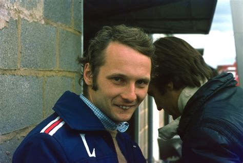Dünyanın en sevilen otomobil yarışı müsabakalarının başında yer alan formula1, tarihi boyunca pek çok iyi ve öne çıkan pilota pist sahipliği yapmıştır. Formula 1 Profile - Niki Lauda - The News Wheel