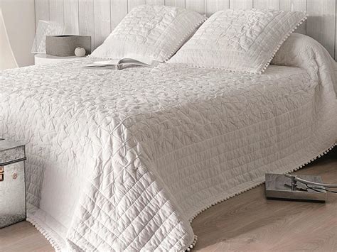 Maybe you would like to learn more about one of these? Boutis pas cher - Couvre lit boutis pas cher - Couvre lit ...