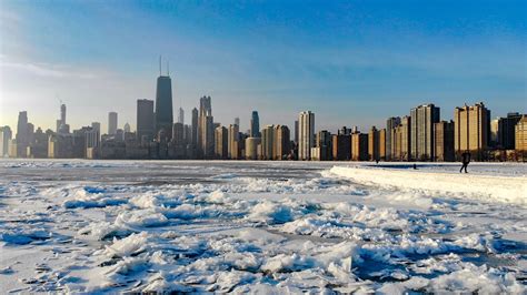 Polar Vortex Week In Chicago 2019 Frozen Lake Michigan Youtube