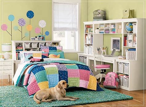 Decorating a bedroom for a teenager can cause a lot of tension. home basement design ideas: New Teenage Bedroom Designs