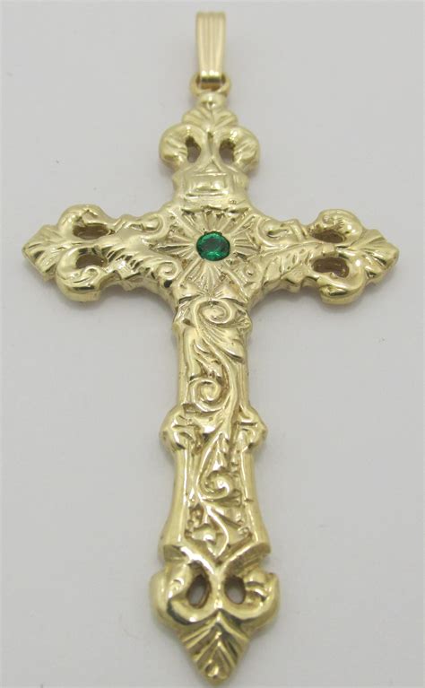 antique engraved solid 14k heavy cross pendant with a 3 0 mm genuine emerald exquisite designs