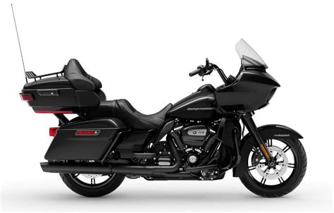 Ultra limited in vivid black with black finish. Harley-Davidson Road Glide Limited - Tuscany Motorcycle Tours