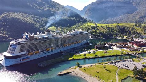 Cruise To Norway Day 1 Boarding Anthem Of The Seas Royal Caribbean Cruise Vlog Norwegian