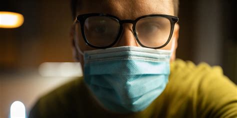 How To Prevent Your Glasses From Fogging Up While Wearing A Face Mask