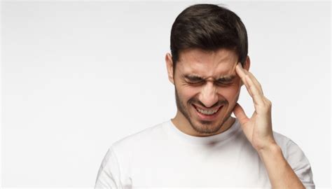 Sakit kepala belah kanan :: 5 Penyebab Sakit Kepala Sebelah Kanan | Palapa News