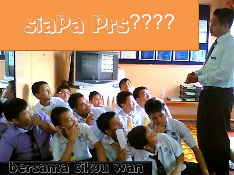Konseling kelompok mengacu pada penyesuaian rutin atau pengalaman perkembangan dalam lingkup kelompok, konseling kelompok di fokuskan untuk membantu konseli mengatasi problem mereka lewat penyesuaian diri dan perkembangan kepribadian. KAUNSELING SMK BATU KAWA: Pengenalan PRS