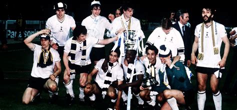 Последние твиты от tottenham hotspur (@spursofficial). Kids Tottenham Hotspur Retro Shirts from TOFFS