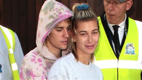 justin bieber praises wife hailey s assets in kendall jenner s coachella pic