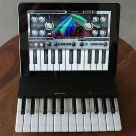 Keyboard Case Turns Your Ipad Into A Pint Sized Piano