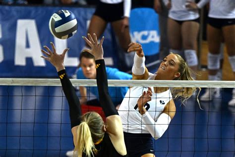 Fighters To The End Byu Womens Volleyball Season Ends With Loss To