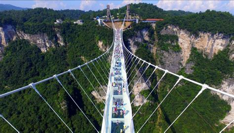 Zhangjiajie El Puente De Cristal Más Alto Y Largo Del Mundochina