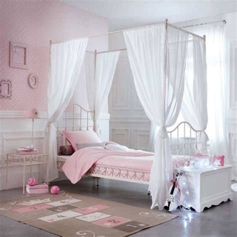 Canopy beds design today has ultra modern technology with artful designing of wood. 19 Fabulous Canopy Bed Designs For Your Little Princess