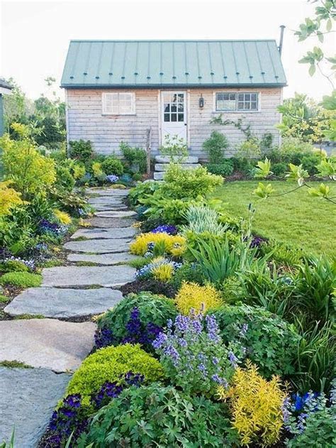 Impressive 36 Stunning Front Yard Cottage Garden Landscaping Ideas