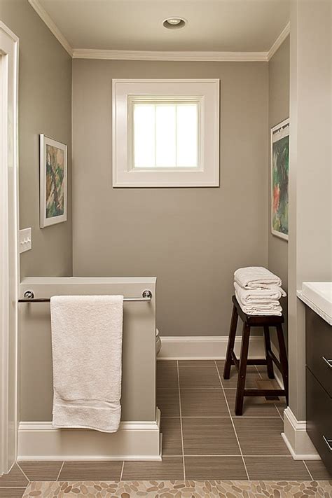 Very pale gray with warm undertones. Bathroom Design Ideas: Half Wall | InteriorHolic.com