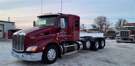 Paccar Powered New 579 Ready To Go Peterbilt Of Sioux Falls