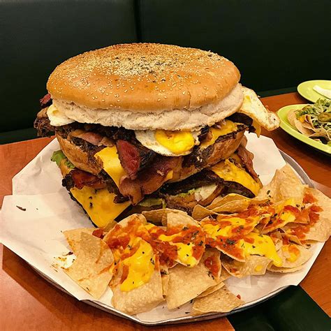 Crema de la casa verde. The Baddest Burgers - Weekend