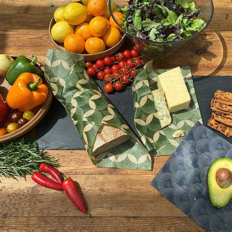 Beeswax Sandwich Wraps Keep Food Fresher For Longer