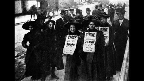 Type or paste your text into the upper box and click translate. Kraków: OGÓLNOPOLSKI STRAJK KOBIET / Czarny Protest - YouTube