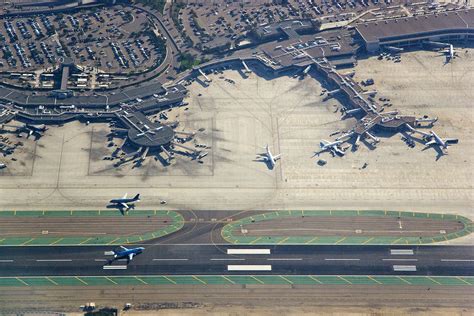 4881 San Diego Airport Lindbergh Field San Looking Down Flickr