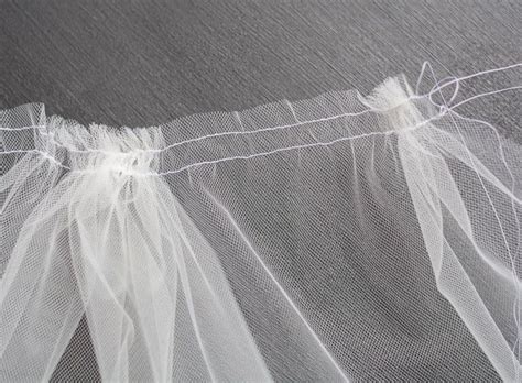 Save Some Cash And Learn How To Make A Bridal Veil With A Comb For Your
