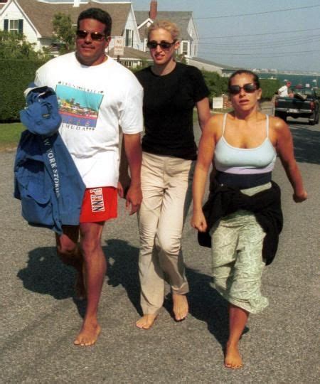 Carolyn Bessette Kennedy And Lauren Bessette