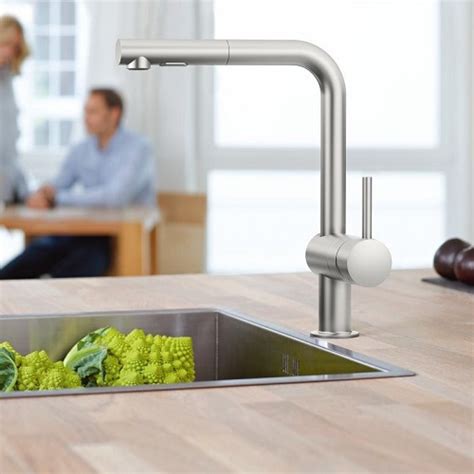 Escogiendo esta griferia acertarás, grohe siempre es síntoma de garantía y de gran calidad. Grifo de cocina Grohe Minta Monomando de fregadero en forma L