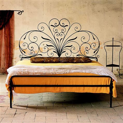 Design simple and unassuming, our cottage bed is compatible with a wide range of decorating styles and made with our over 157 how to paint a wrought iron bed frame (in one easy step!) i'd been thinking about painting my bed frame for what seems like forever. Tuscan Beds Design Ideas | iDesignArch | Interior Design, Architecture & Interior Decorating ...
