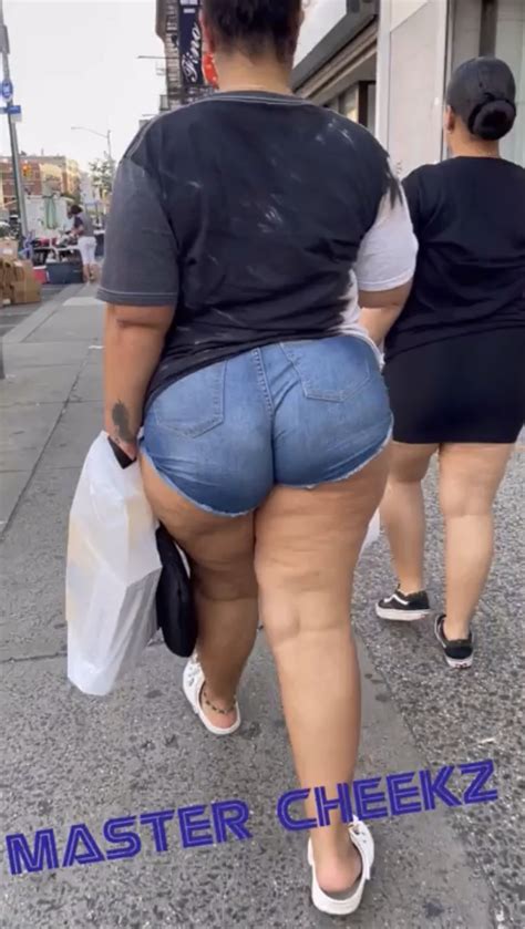 Big Booty In Shorts Latina Bbw Jean Shorts Big
