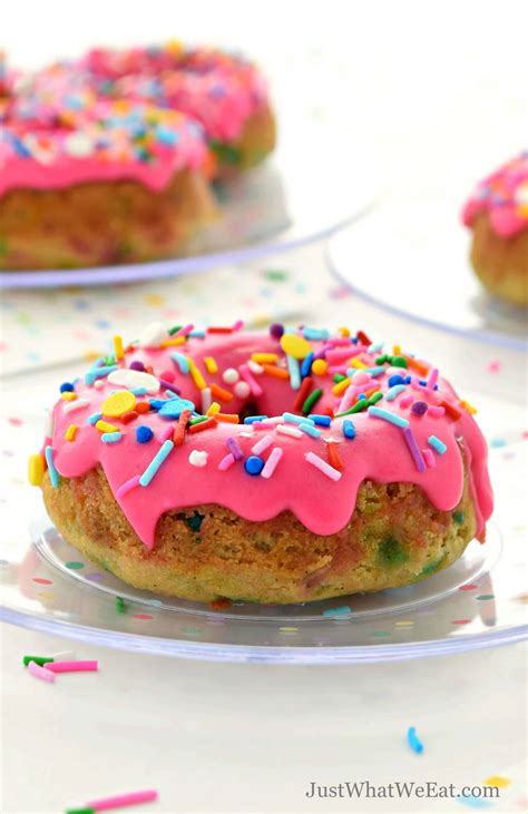 If you're not worried about making this cake vegan, you can swap in any. Birthday Cake Donuts - Gluten Free, Vegan, Dairy Free, Nut ...