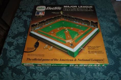 Vintage Tudor Major League Electric Baseball Table Top Game No 560