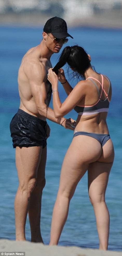 Cristiano Ronaldo And Georgina Rodriguez Display Gym Bodies In Ibiza