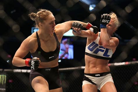 Ronda Rousey Lost Her First Ufc Fight Ever Last Night Glamour