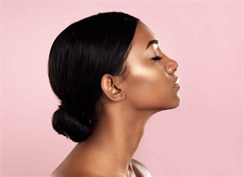 The Best Highlighters For Dark Skin Pale Skin And